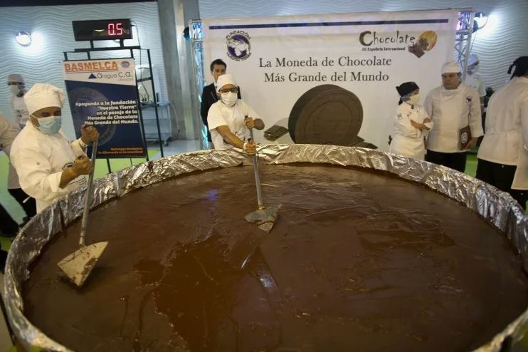 مشهورترین جشنواره شکلات در جهان