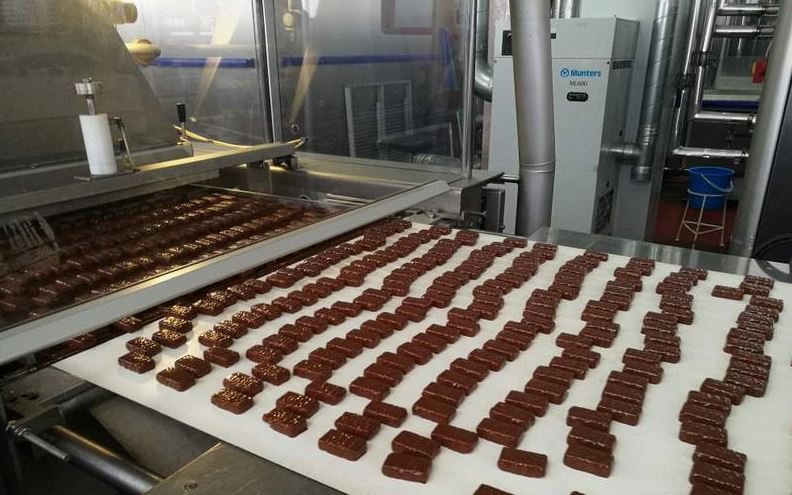 قیمت شکلات صنعتی ایرانی